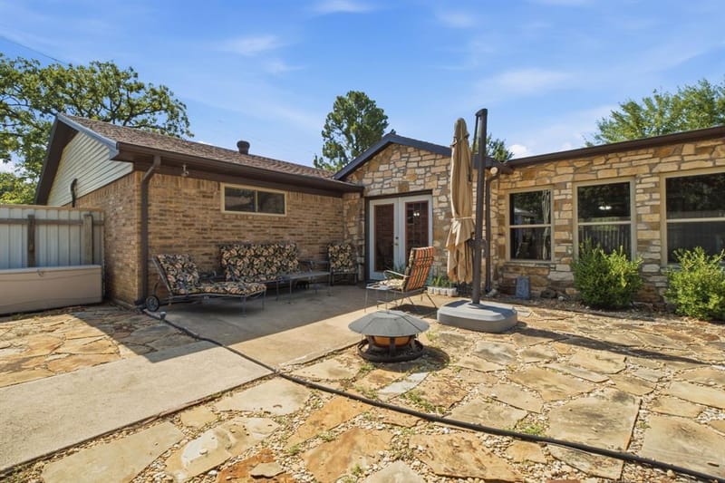 706 Squires Lane, Krugerville TX 76227 - Photo 35