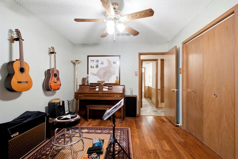 706 Squires Lane, Krugerville TX 76227 - Photo 25