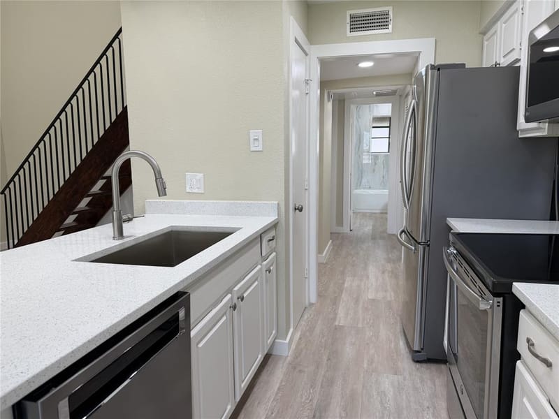 7525 Holly Hill Drive # 16, Dallas TX 75231 - Photo 12