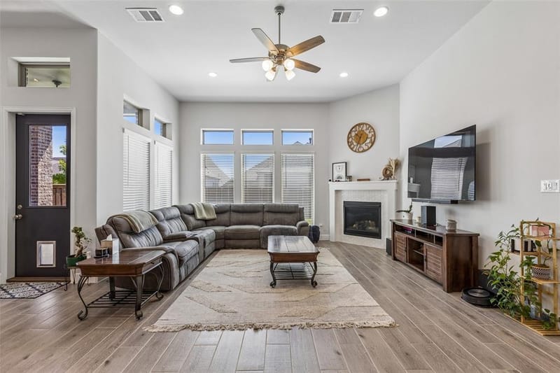 3304 Honey Suckle Lane, Little Elm TX 75068 - Photo 14