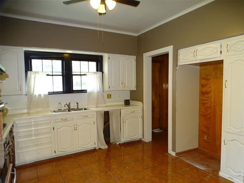 408 W Tyler Street, Ennis TX 75119 - Photo 15