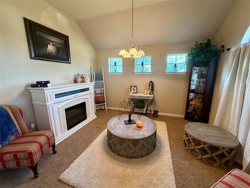 6333 Chalk Hollow Drive, Fort Worth TX 76179 - Photo 7