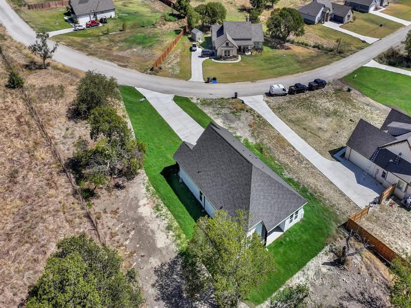 1004 Don Eve Court, Azle TX 76020 - Photo 8