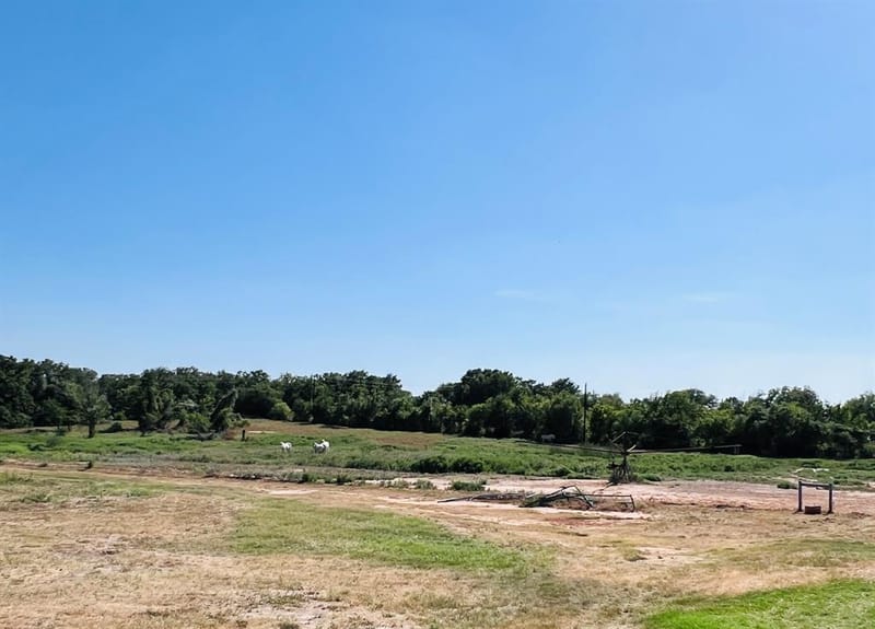 706 County Road 4599, Boyd TX 76023 - Photo 37
