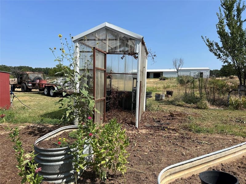 706 County Road 4599, Boyd TX 76023 - Photo 25