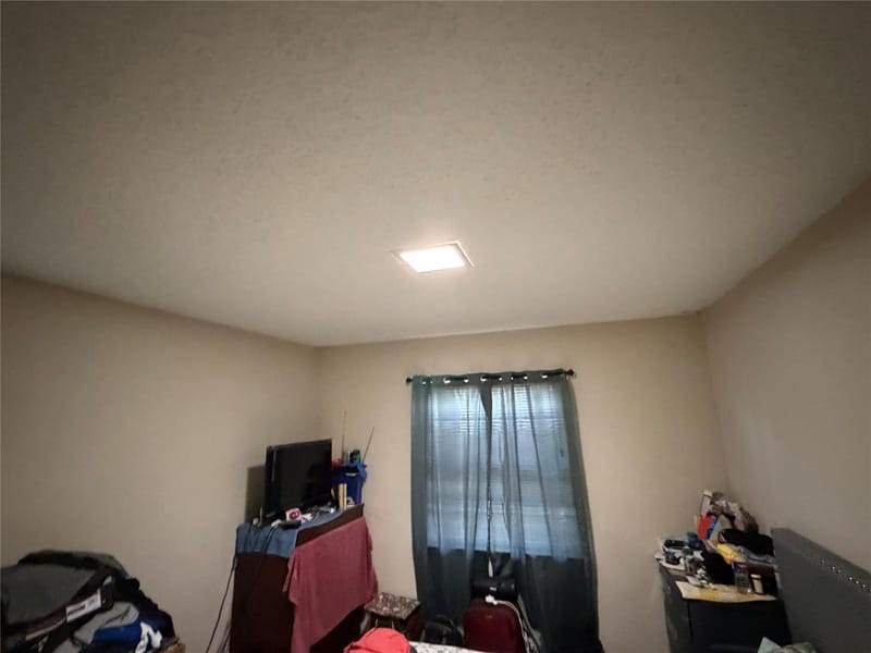 2329 Clover Ridge Drive, Dallas TX 75216 - Photo 9