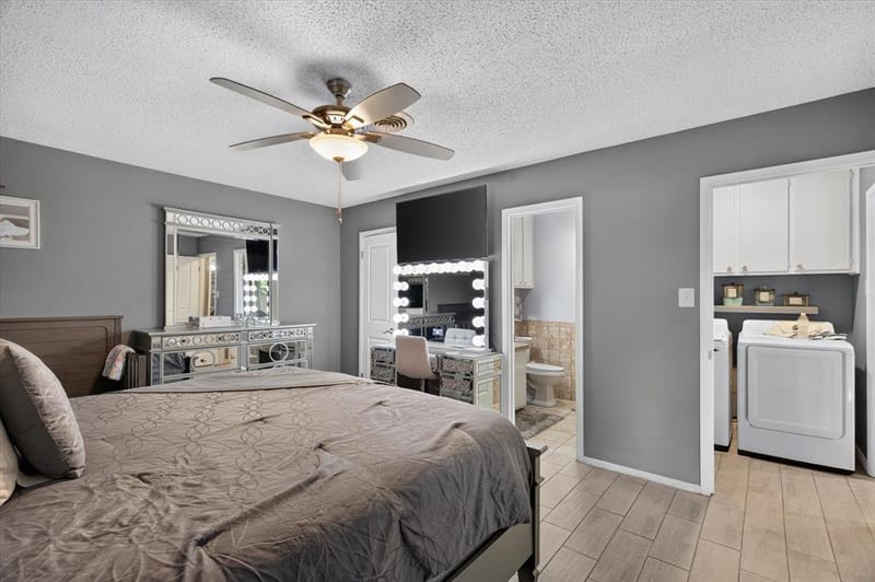 1317 W Redbud Drive, Hurst TX 76053 - Photo 26