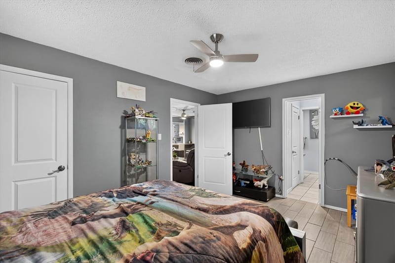 1317 W Redbud Drive, Hurst TX 76053 - Photo 20
