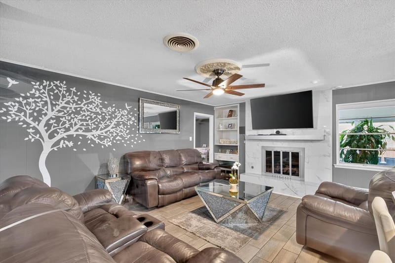 1317 W Redbud Drive, Hurst TX 76053 - Photo 10