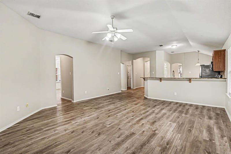10728 Lipan Trail, Fort Worth TX 76108 - Photo 3