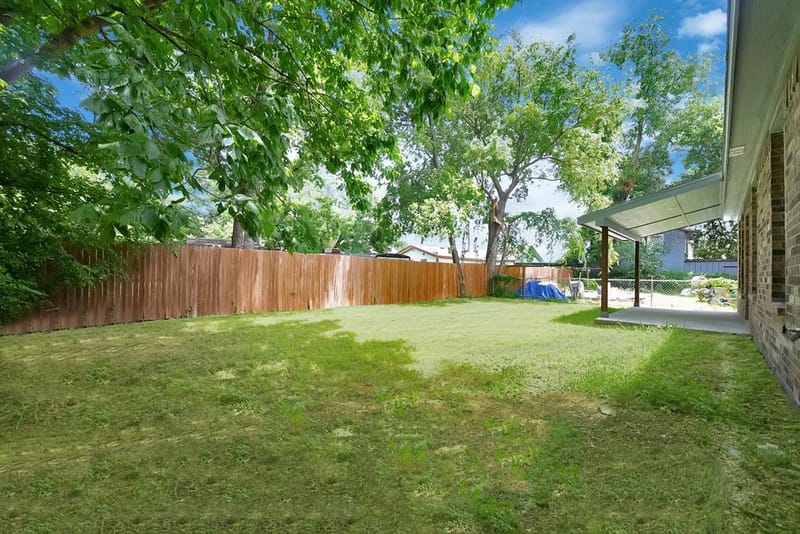407 E Willingham Street, Cleburne TX 76031 - Photo 6