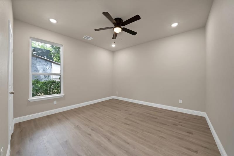 407 E Willingham Street, Cleburne TX 76031 - Photo 29