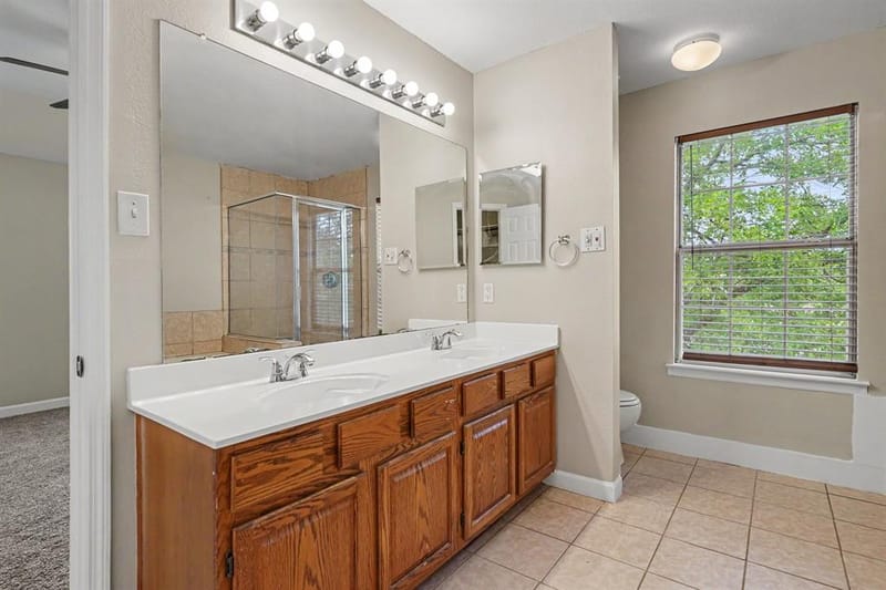 5400 Crater Lake Drive, Fort Worth TX 76137 - Photo 16