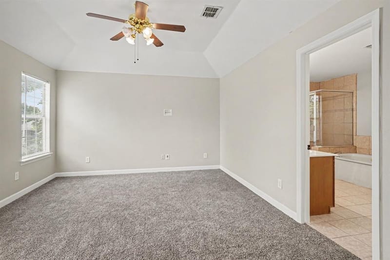 5400 Crater Lake Drive, Fort Worth TX 76137 - Photo 15