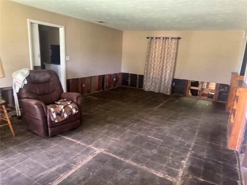 4205 Hickory Tree Road, Balch Springs TX 75180 - Photo 4