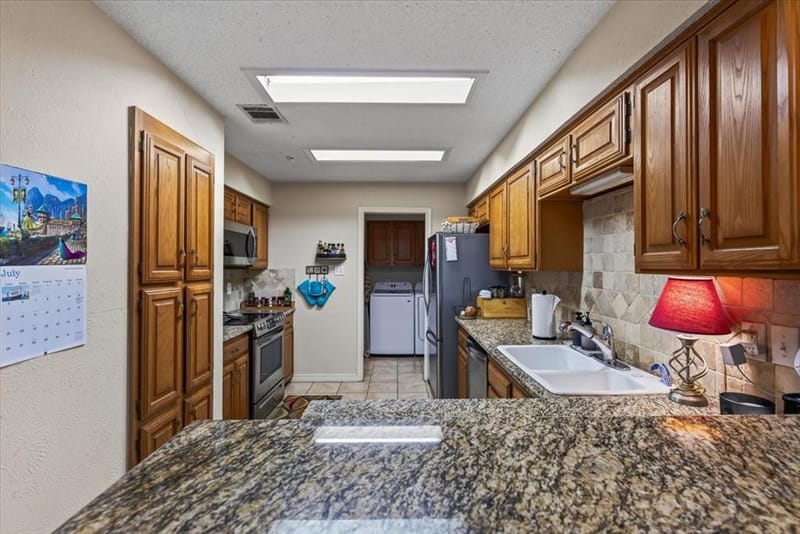 521 Blanco Drive, Mesquite TX 75150 - Photo 6