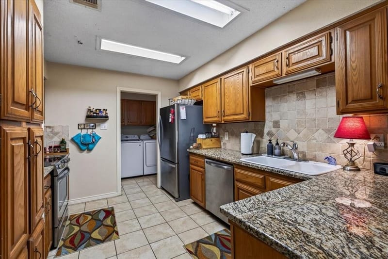 521 Blanco Drive, Mesquite TX 75150 - Photo 8