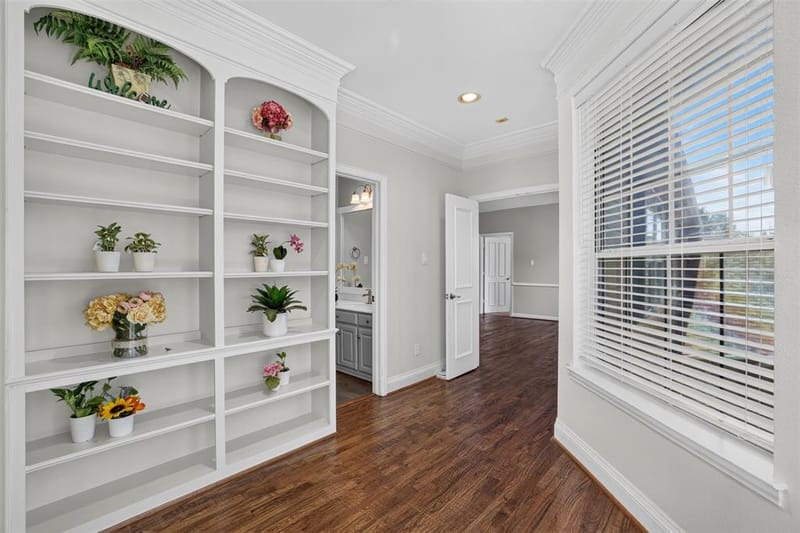 4911 Holly Tree Drive, Dallas TX 75287 - Photo 34