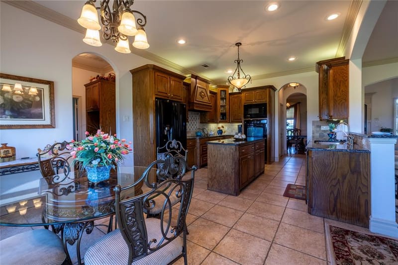 2722 W Alamosa Drive, Terrell TX 75160 - Photo 8