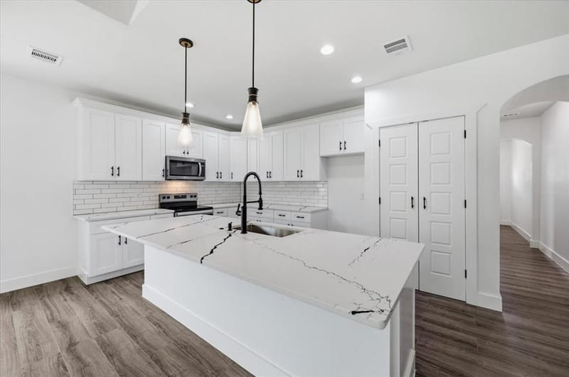 3005 Centaurus Way, Granbury TX 76048 - Photo 9