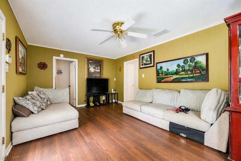 117 Myrtle Court, Hurst TX 76053 - Photo 6