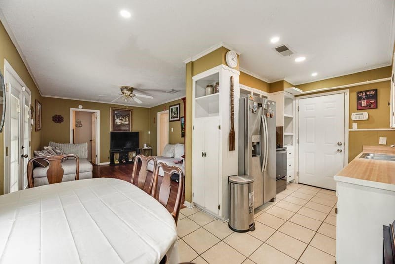 117 Myrtle Court, Hurst TX 76053 - Photo 10
