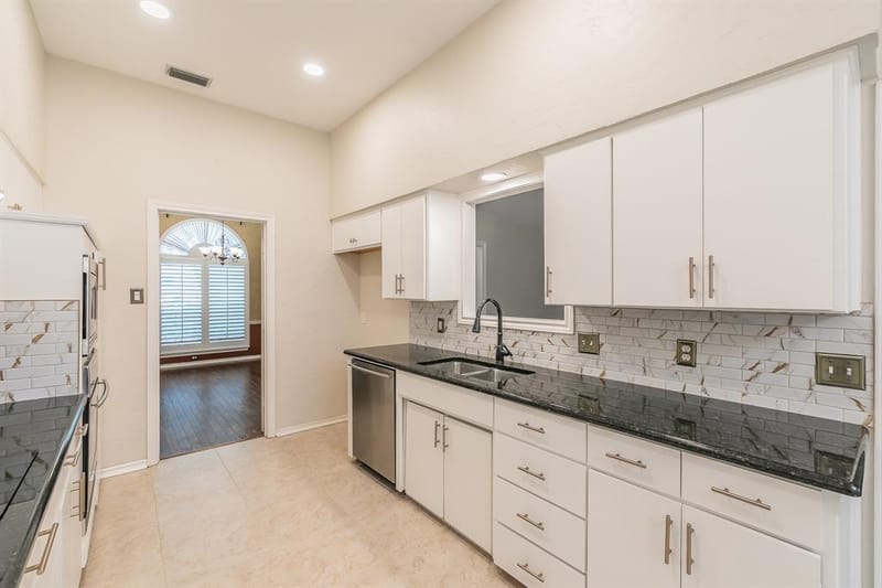 3317 Clearfield Drive, Grapevine TX 76051 - Photo 6