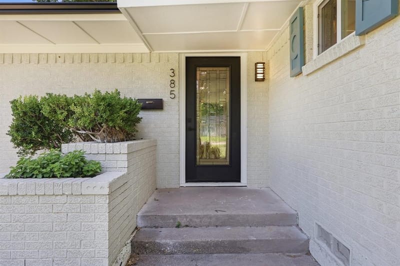 385 Crockett, Lewisville TX 75057 - Photo 3