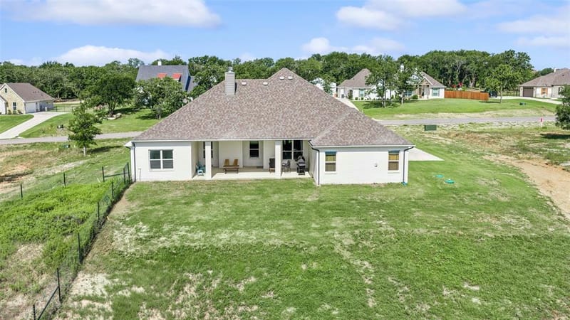 180 Lucky Ridge Lane, Boyd TX 76023 - Photo 37