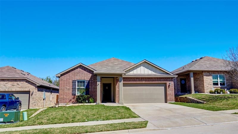 741 Windsor Court, Lavon TX 75166
