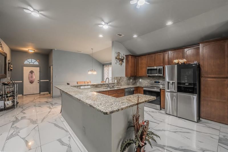 1240 Camden Yard Drive, Fort Worth TX 76028 - Photo 10