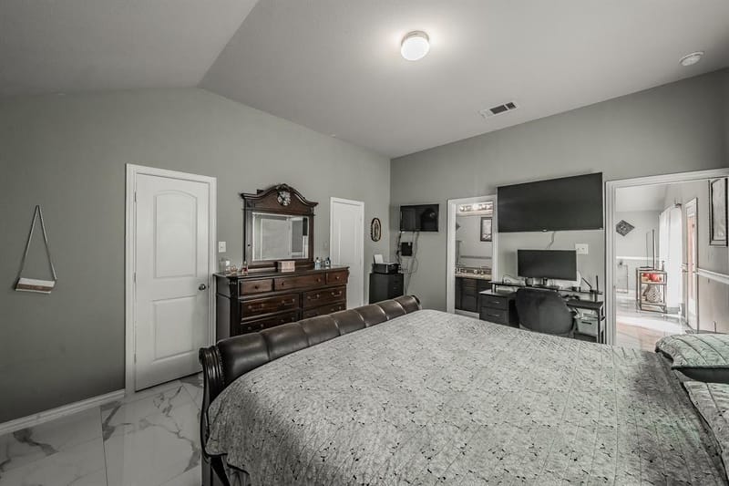 1240 Camden Yard Drive, Fort Worth TX 76028 - Photo 29