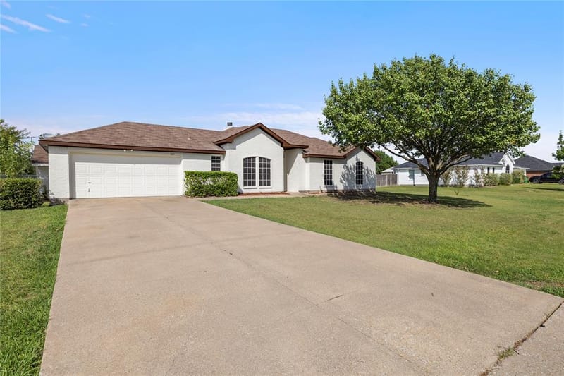 105 Dustin Drive, Fate TX 75189 - Photo 3