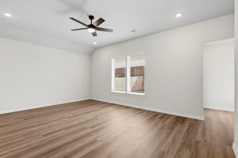 9245 Harrisburg Drive, Fort Worth TX 76036 - Photo 7