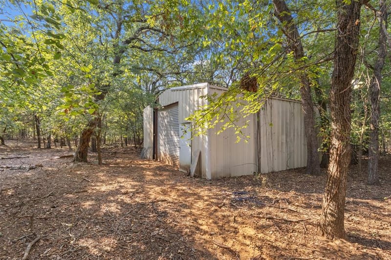 488 County Road 217, Collinsville TX 76233 - Photo 24