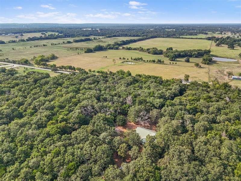 488 County Road 217, Collinsville TX 76233 - Photo 34