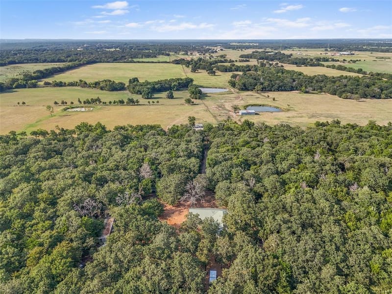 488 County Road 217, Collinsville TX 76233 - Photo 33