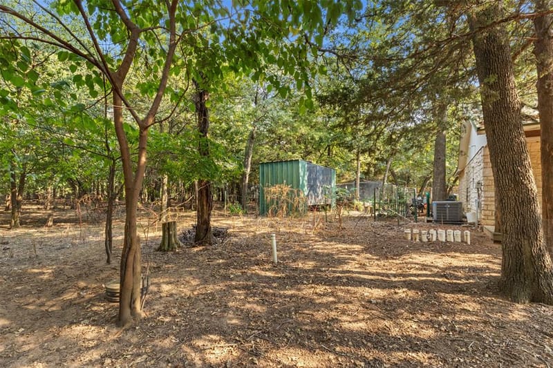 488 County Road 217, Collinsville TX 76233 - Photo 15