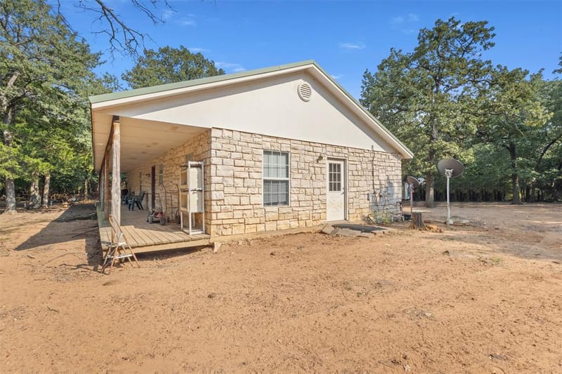 488 County Road 217, Collinsville TX 76233 - Photo 11