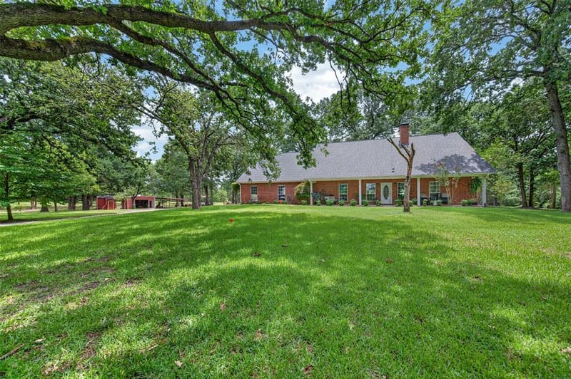 5611 Fm 2494, Athens TX 75751