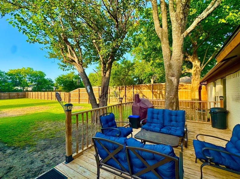 404 Neathery Street, Farmersville TX 75442 - Photo 6
