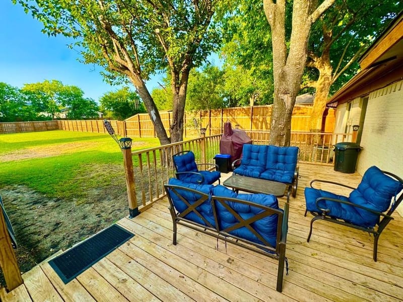 404 Neathery Street, Farmersville TX 75442 - Photo 7