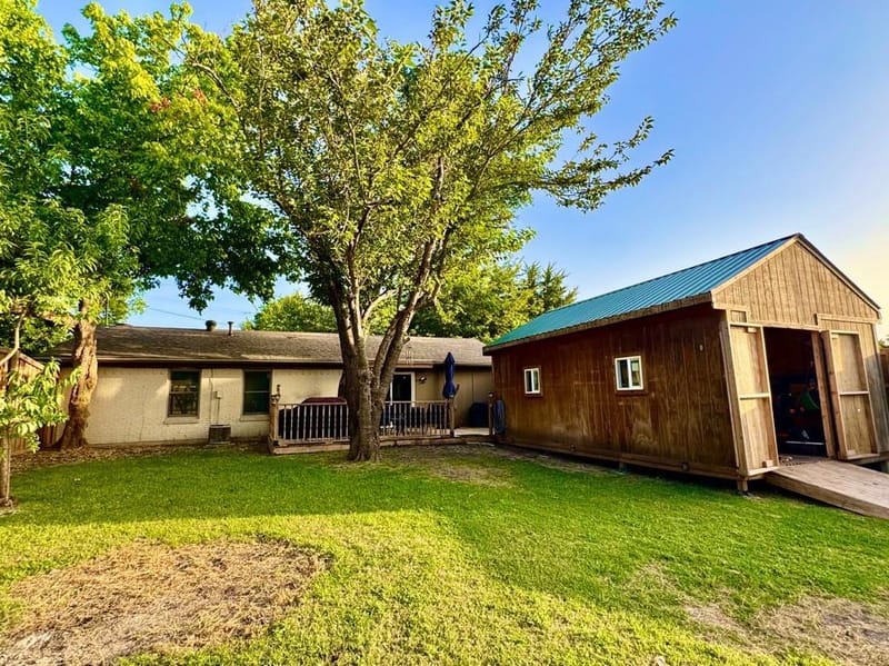 404 Neathery Street, Farmersville TX 75442 - Photo 14