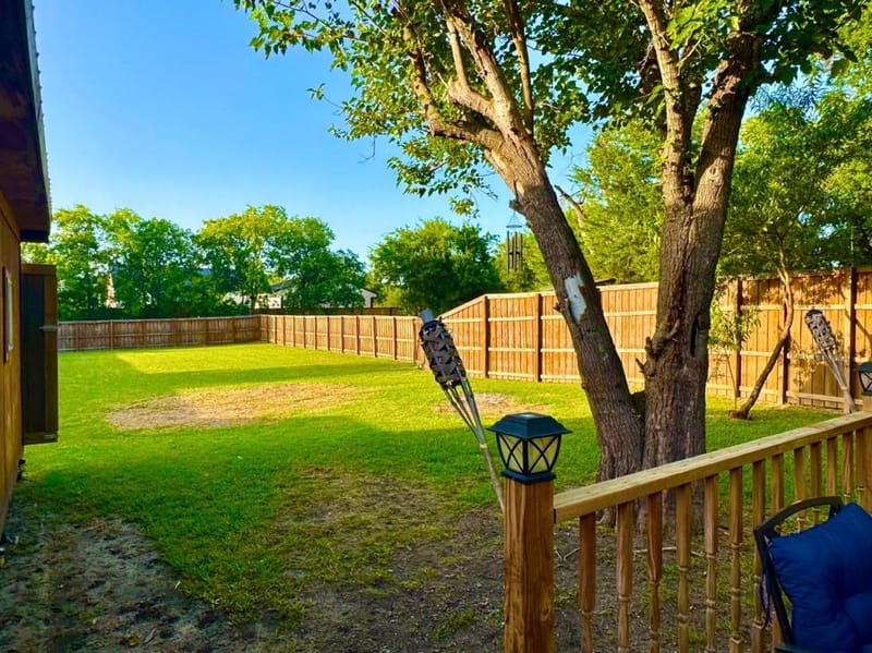 404 Neathery Street, Farmersville TX 75442 - Photo 8