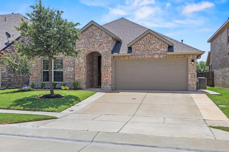 842 Mildren Lane, Fate TX 75087 - Photo 2