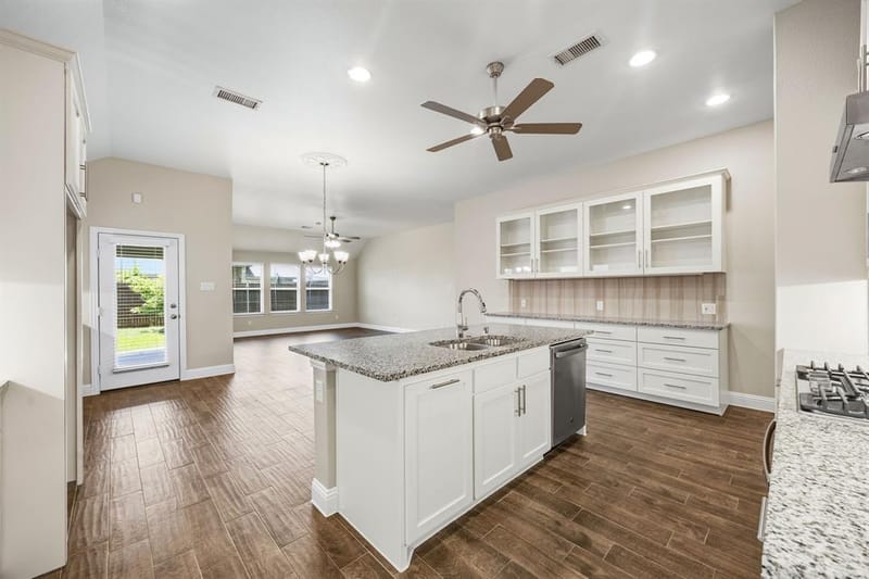 842 Mildren Lane, Fate TX 75087 - Photo 5
