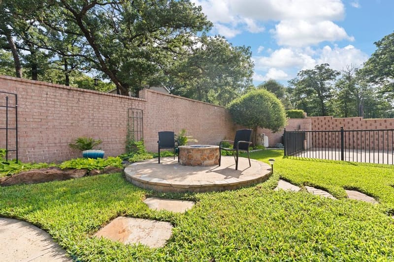 2829 Donnybrook Drive, Burleson TX 76028 - Photo 31