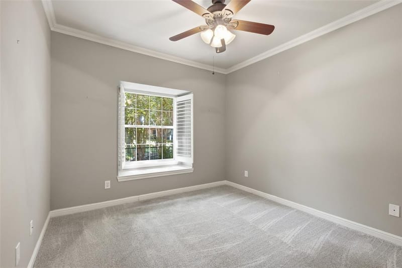 14891 Towne Lake Circle, Addison TX 75001 - Photo 23