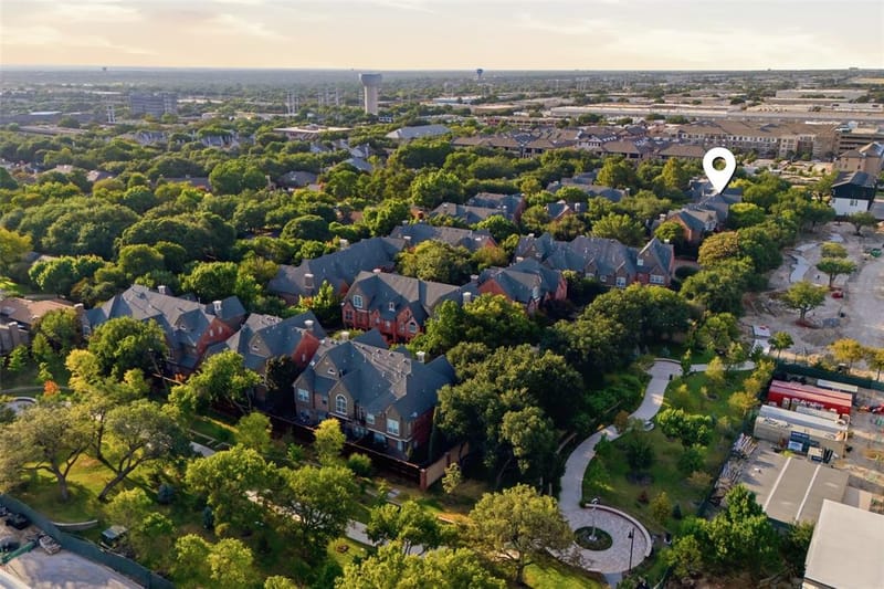 14891 Towne Lake Circle, Addison TX 75001 - Photo 36