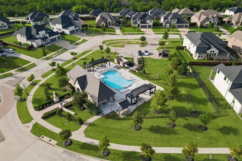 9667 Summit Hills Drive, Frisco TX 75035 - Photo 34